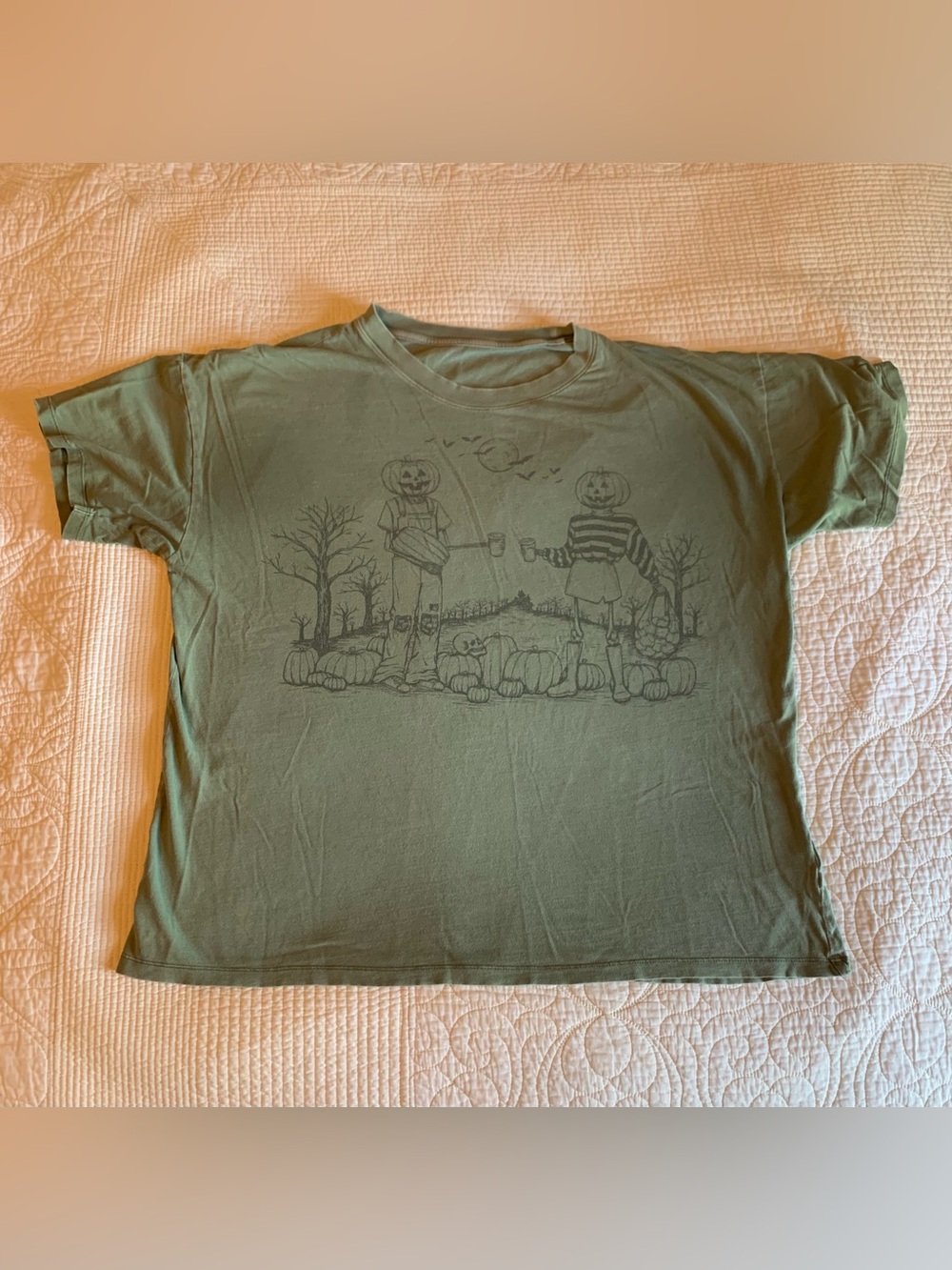 American Eagle Outfitters Oversized Halloween Graphic Tee